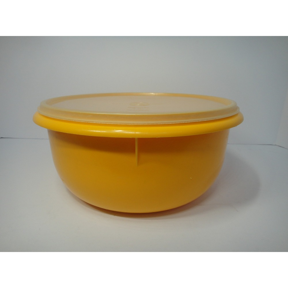 Vintage Tupperware Fix-N-Mix Mixing Bowl 274 Harvest Gold with Lid 230-1 USA EUC